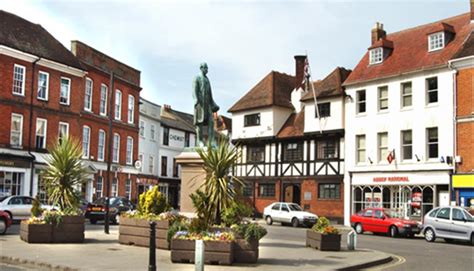 Romsey .